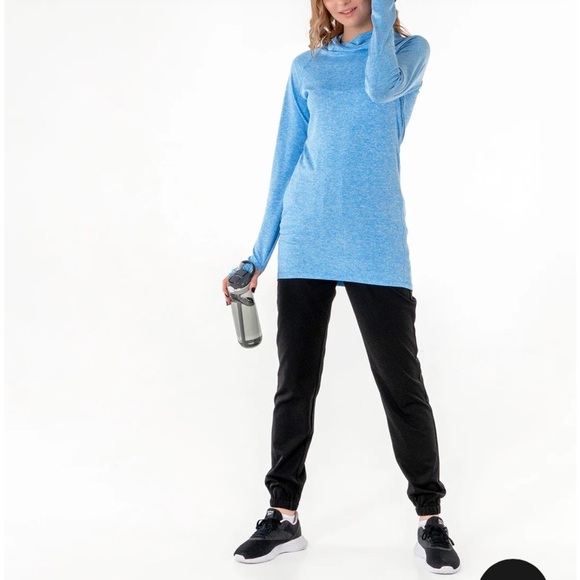 Halo Blue Long Sleeve Tunic Top size medium - Picture 4 of 9